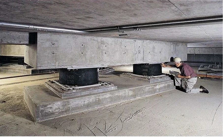 Base Isolation Seismic Design for Wichita Structures